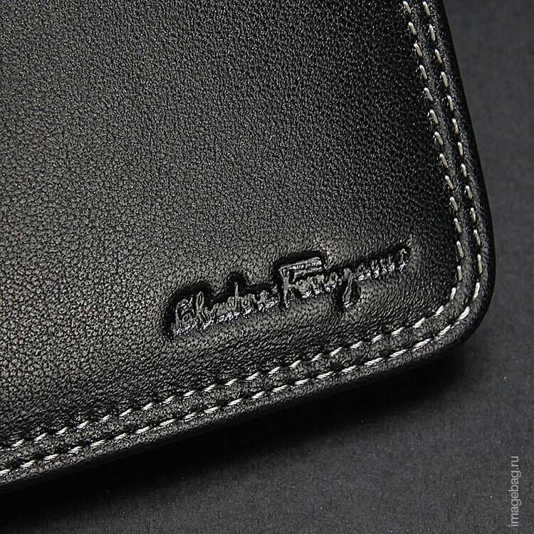 muzhskoj kosheljok_Salvatore Ferragamo_1