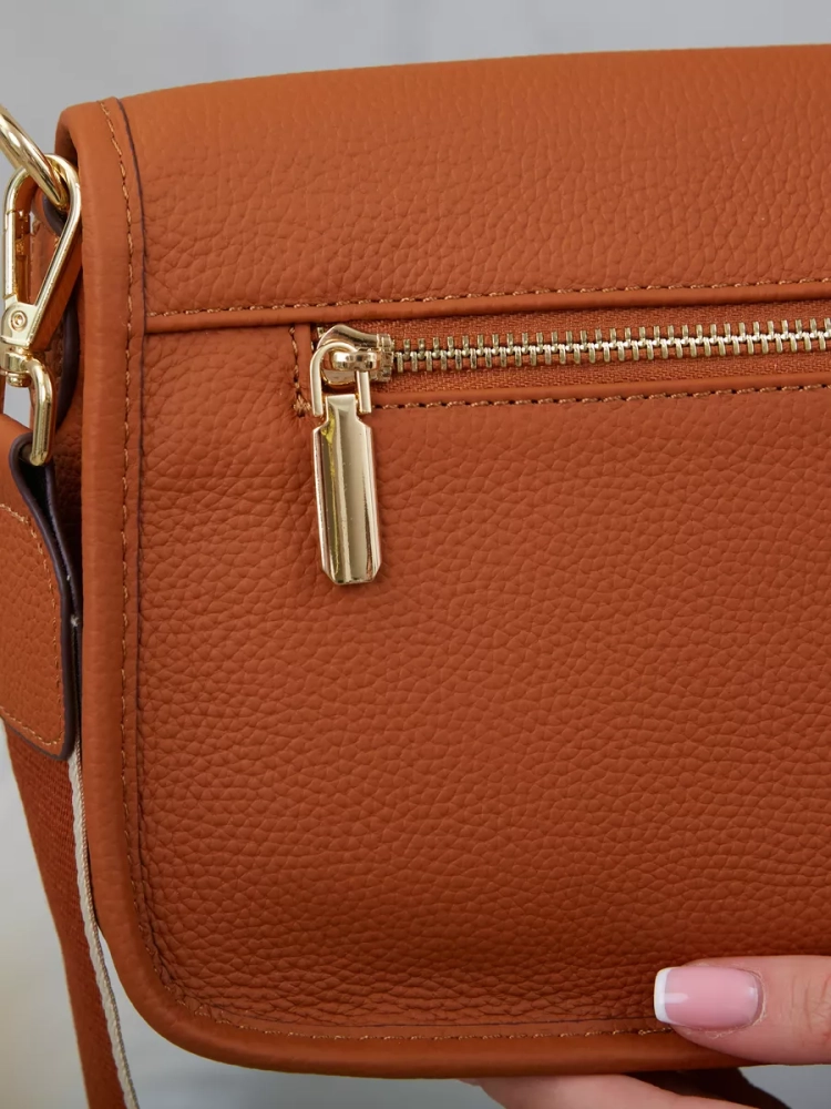 Женская кожаная сумка Paul Rayner brown 6333