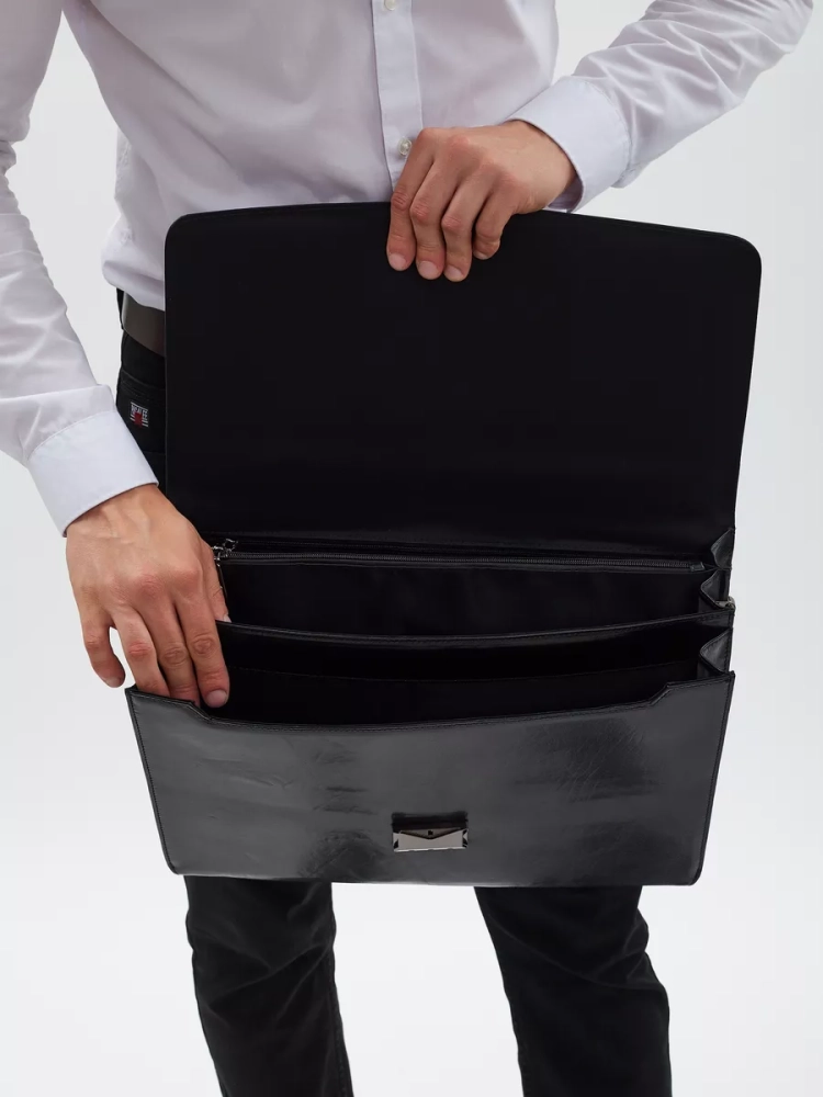 Деловой мужской кожаный портфель для документов и ноутбука с кодовым замком Paul Rayner 1-9504-1